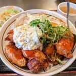 Hiroshima Fuu Okonomiyaki Shanto - 鶏の唐揚げ丼チリソース(日替わり)