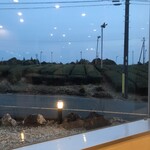 和の湯 - レストランの外は茶畑