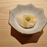 鮨 由う - 