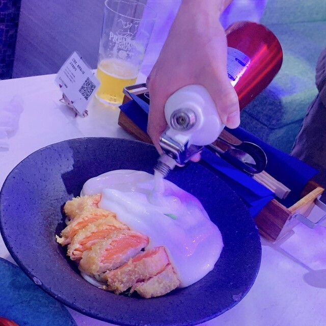 aquarium dining サカナノセカイ （【旧店名】akivic AQUARIUM DINING