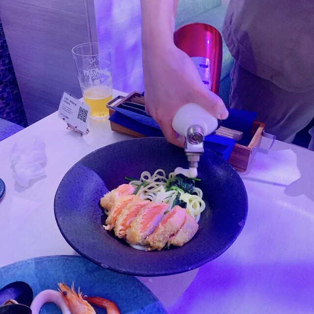 aquarium dining サカナノセカイ （【旧店名】akivic AQUARIUM DINING