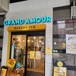 Grand Amour - 