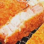 とんから亭 - お肉。