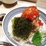 日本橋海鮮丼 つじ半 - 