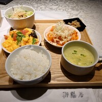御膳房 六本木店 - 