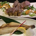 肉と魚とめん料理が充実している店 なにがし - 