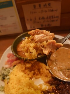 カレーや デッカオ - 