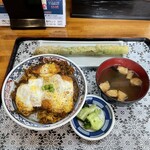 なかじま - 煮込みソースカツ丼¥1,200 アスパラのフリッター¥350