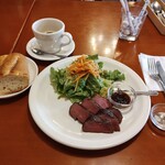 喰薫酒房 かをり本丸 - ランチはスープ、サラダ、パン、ドリンク付