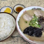 案山子 - めし大　150円