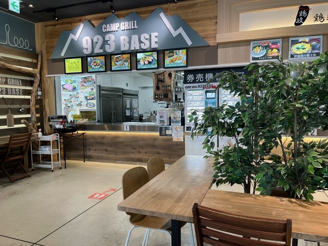 CAMP GRILL 923BASE（クニミベース） - 貝田（肉バル）の写真