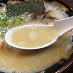 栗ちゃんラーメン - スープ。