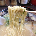 栗ちゃんラーメン - 麺。