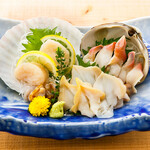 Assortment of 3 kinds of shellfish sashimi