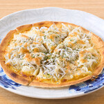 Whitebait tortilla pizza