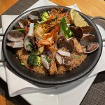 大蝦鮮魚蛤蜊海鮮海鮮海鮮海鮮番茄醬義大利燉飯