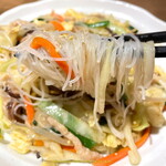 上海料理佳樹園 - パラっとした食感のビーフン 初体験＠佳樹園