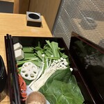 瓢嘻 - しゃぶしゃぶのお野菜が既に鎮座