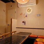 Kammi Doko Ro Mitsu Bachi - 店内の雰囲気