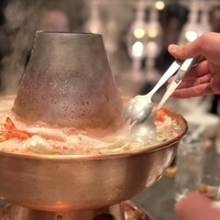 華都飯店 - 酸菜火鍋（1月〜3月限定）