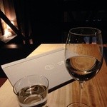 圓谷 - ワイングラスで出される日本酒、圓。