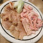 神泉ホルモン 三百屋 - 