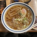 ホルモンこがね - ラーメン 600円