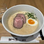 ラーメン家 みつ葉  - 