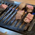 焼肉一心たん助 旦 - 