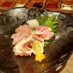 鶏処 藤 - 刺身盛り合わせ　前日までの予約が必要