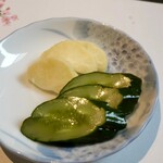 しほう田 - 『おつまみなくなっちゃったでしょ〜』と女将さんが出してくれた❤自家製かなぁ❤