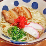 沖縄料理 あちこーこー - 三枚肉そば