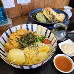 讃岐うどん中村屋 - 