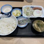 松屋 - 朝定食ソーセージエッグとろろ