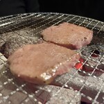 七輪焼肉 楽しいら - 