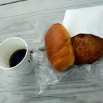 1954 Fukuoka - カレーパンと塩パンとコーシ〜