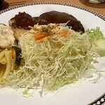 kitchen Gump - キャベツ千切りとマカロニサラダと人参