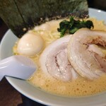 横浜家系ラーメン 魂心家 - 