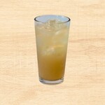 Public House The AXTELL - 【自家製ハニージンジャーエール】様々なスパイスを合わせて手作りしてますので、ココでしか飲めないジンジャーエールです！　隠し味に”ほうじ茶”入れてるのがポイント◎