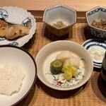 白 - 白(おまかせコース9品目)