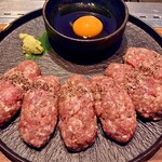 Ramu Yakiniku Semmon Ten Ramune - ラム肉ハンバーグ御膳4個＋追加サービス2個