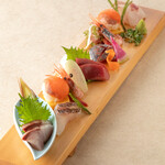 Assortment of 6 specially selected sashimi