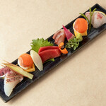 Assortment of 4 types of specially selected sashimi