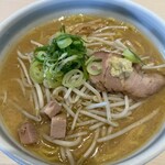 IOrI - 味噌ラーメン
1000円