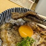 豚マニア丼 稲田屋 サン - 