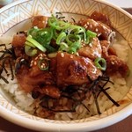 すき家 - 炭火やきとり丼・大盛り：420円