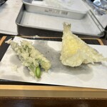 てんぷら 富仕田 - キス、アスパラガス