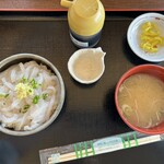 Michi No Eki Kitamaebune Matsumae - やりイカ丼1800円