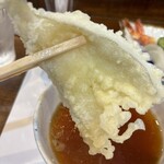 てんぷら 富仕田 - キスは薄衣でカリッと揚がってます