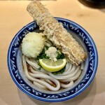 梅田 釜たけうどん - 